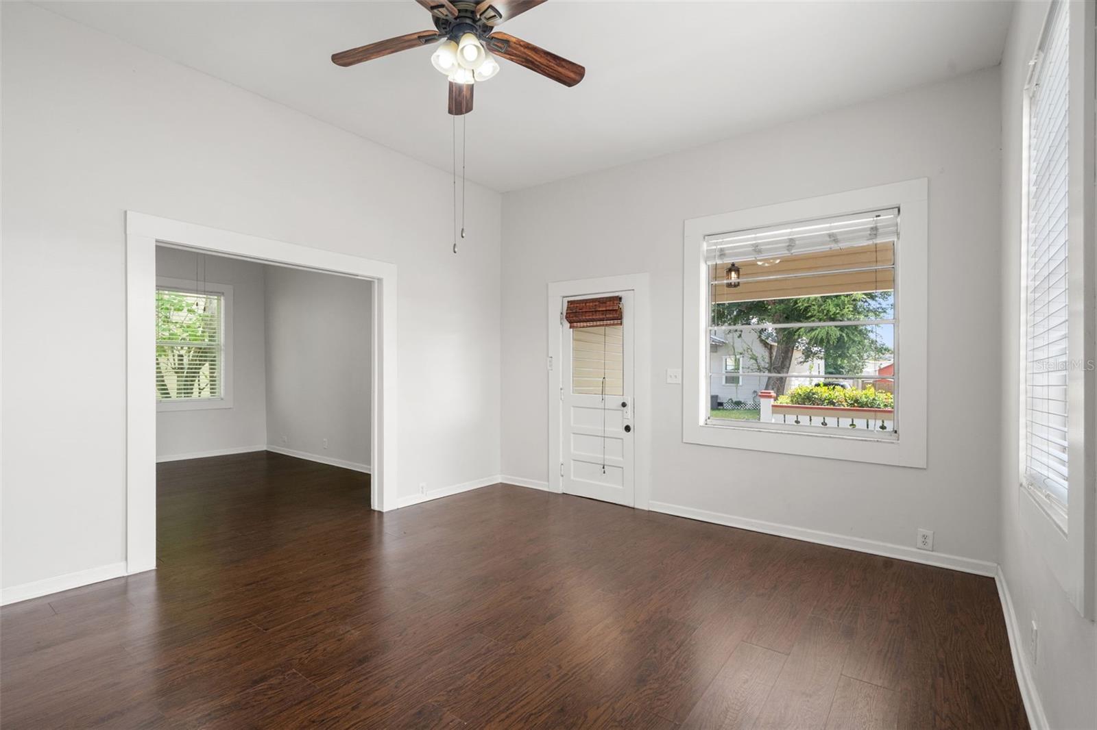 1310 E 15TH AVE — photo 12