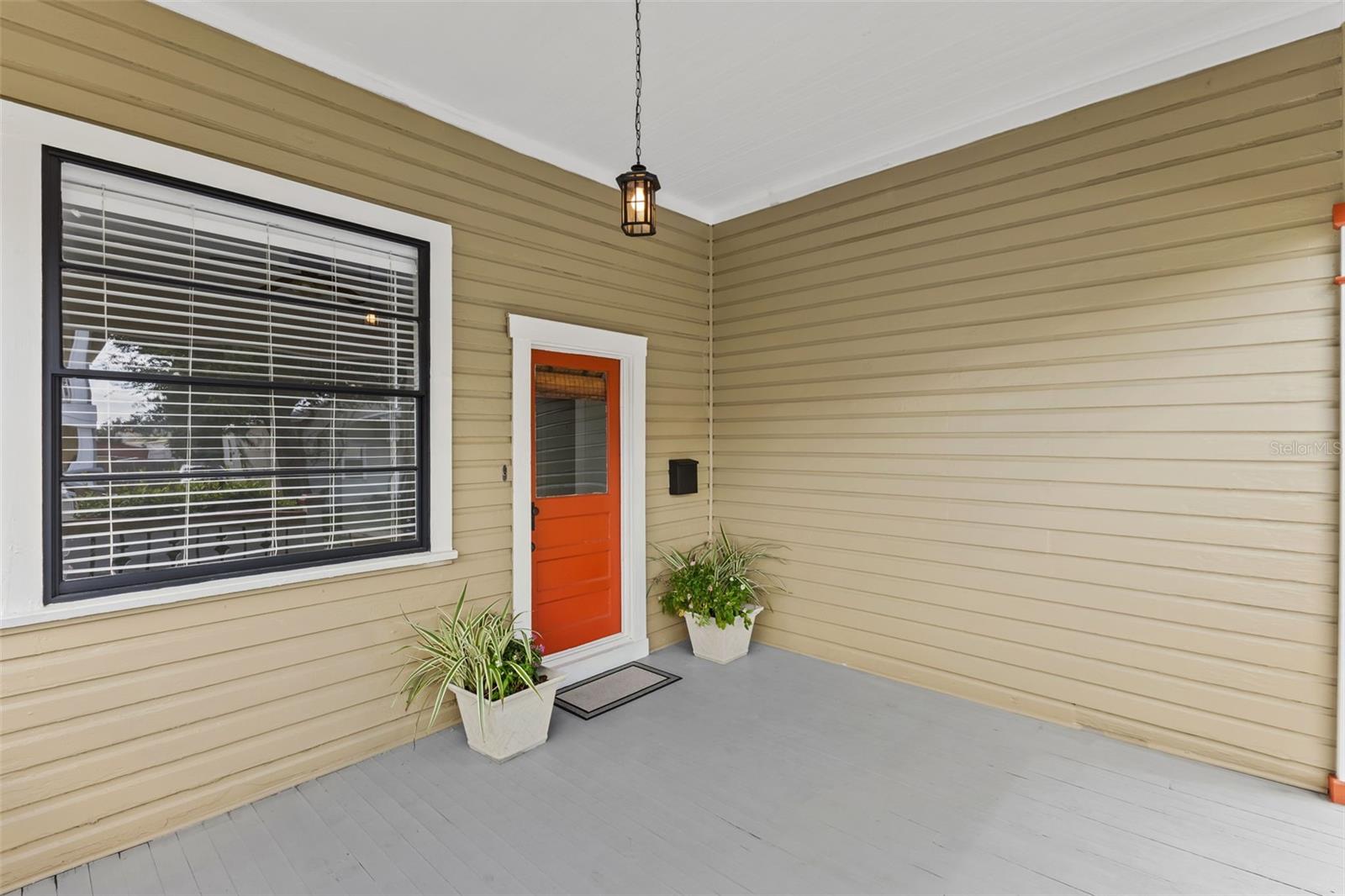 1310 E 15TH AVE — photo 8