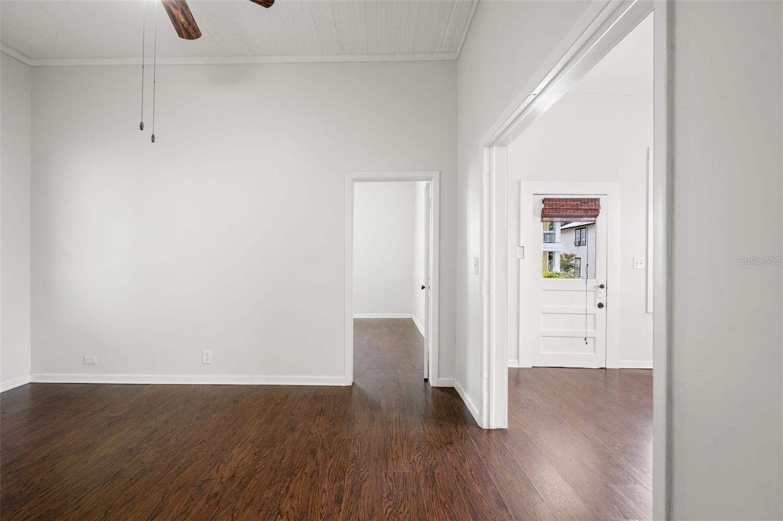1310 E 15TH AVE — photo 17