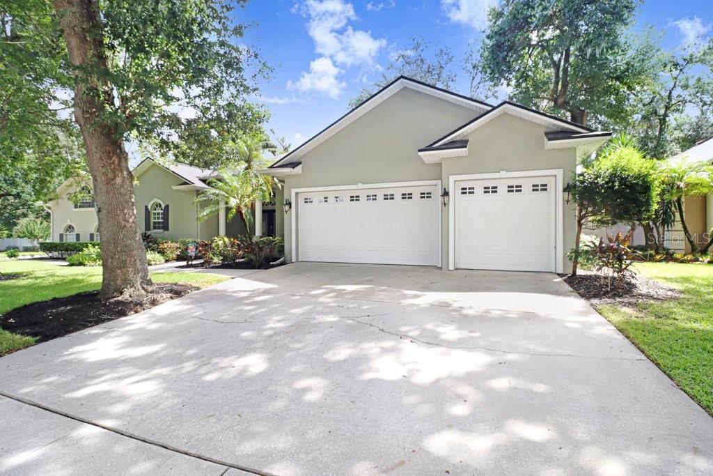 2203 VALRICO FOREST DR — photo 40