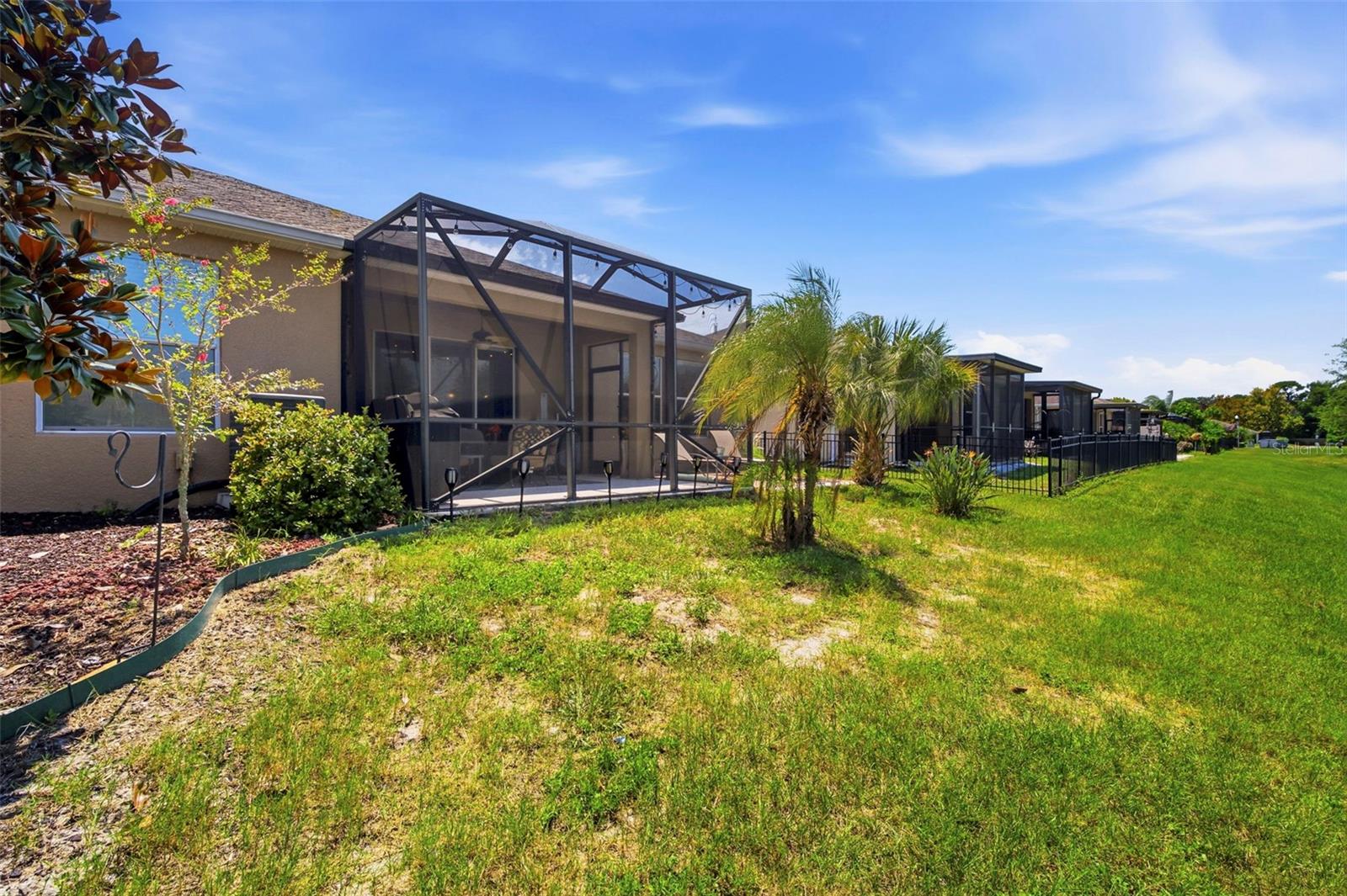 2219 PARROT FISH DR — photo 38