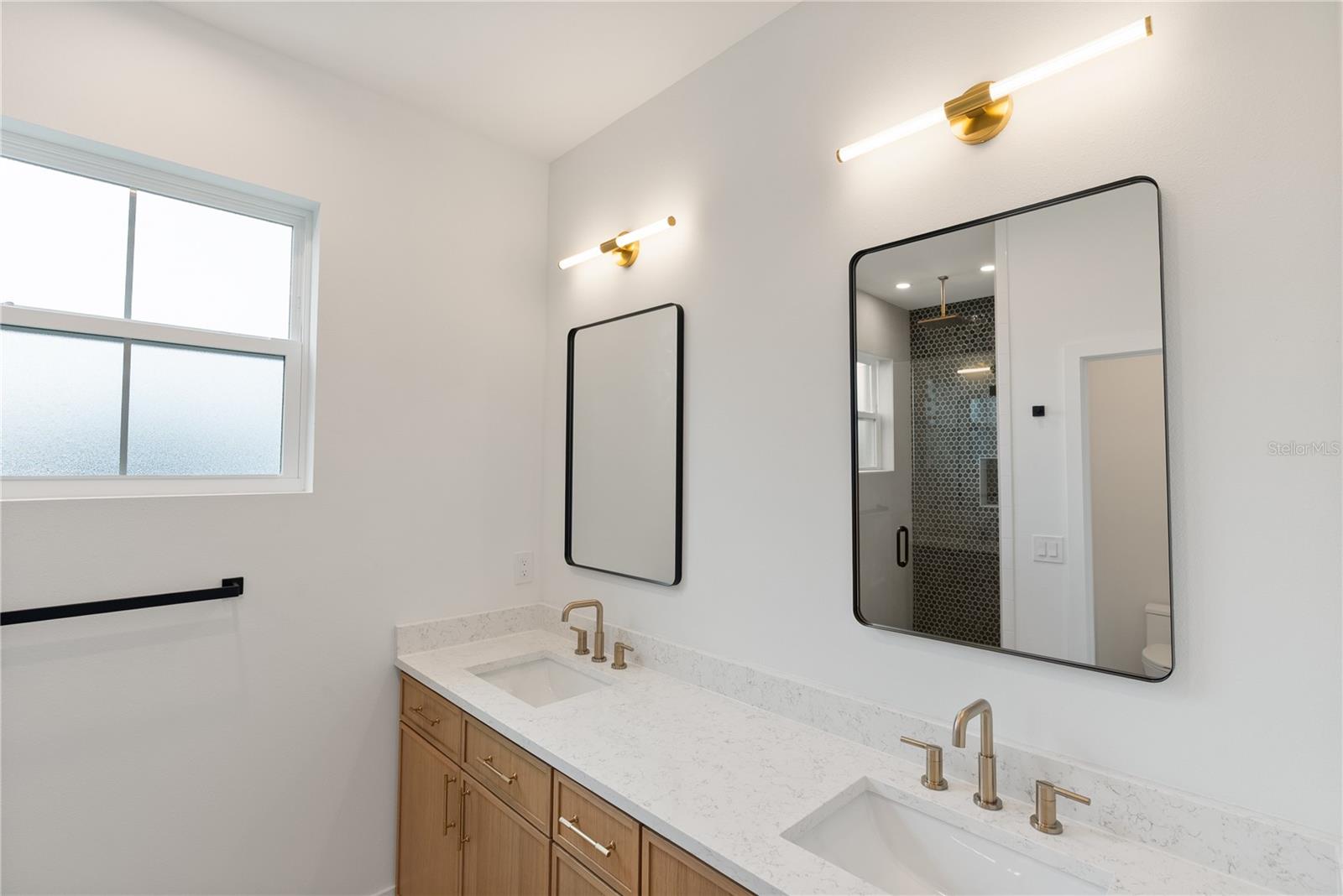 2614 N 23RD ST #1 — photo 33