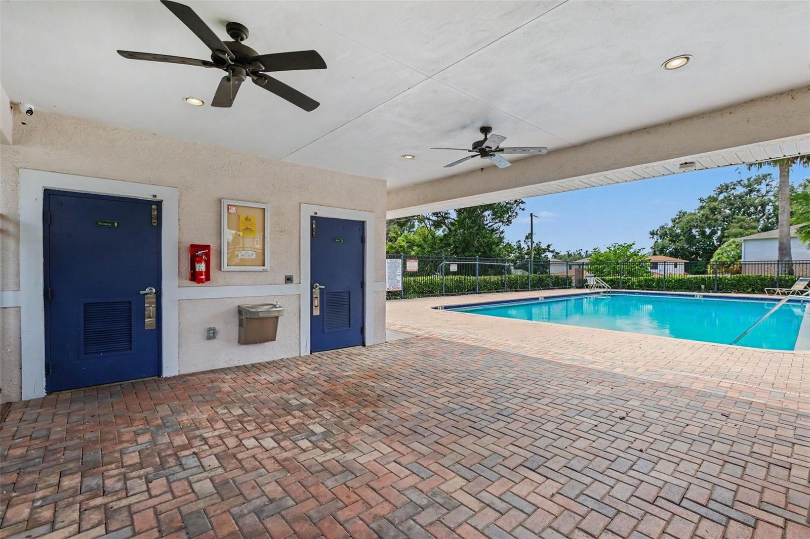 4607 ASHBURN SQUARE DR — photo 28