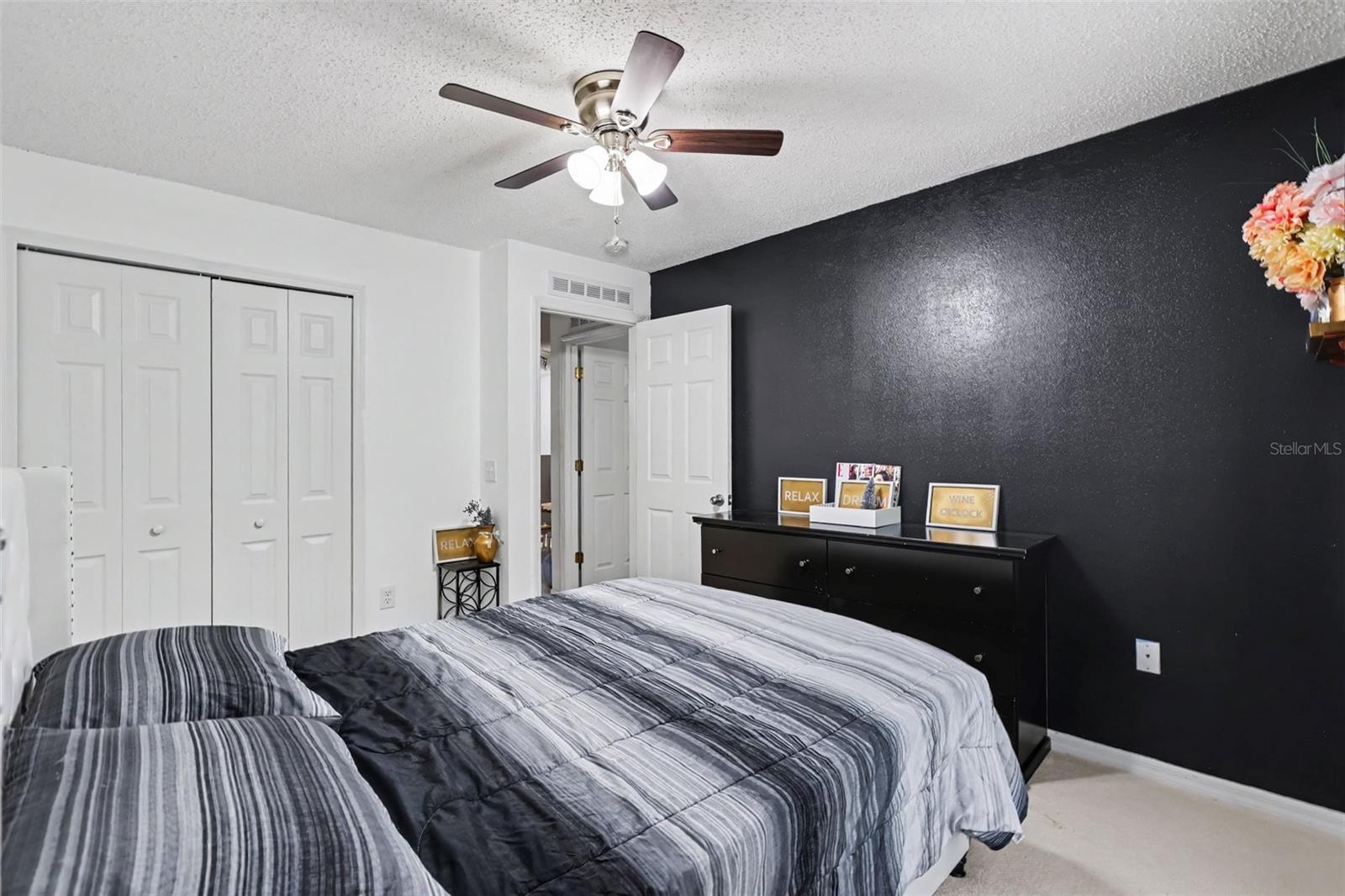 4607 ASHBURN SQUARE DR — photo 17