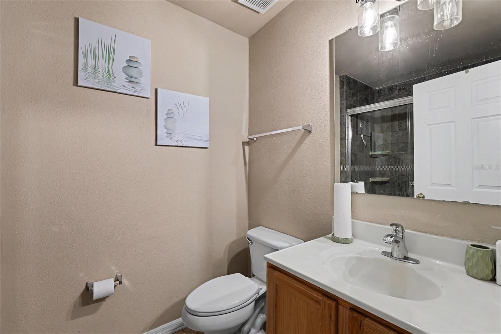 4607 ASHBURN SQUARE DR — photo 24