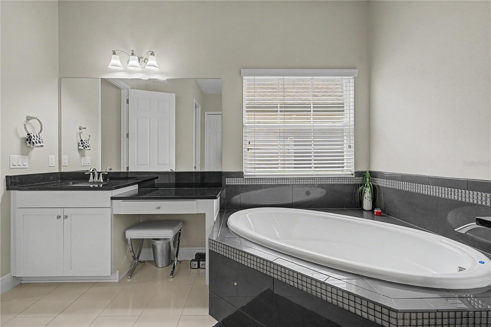 8118 WATER COLOR DR — photo 21