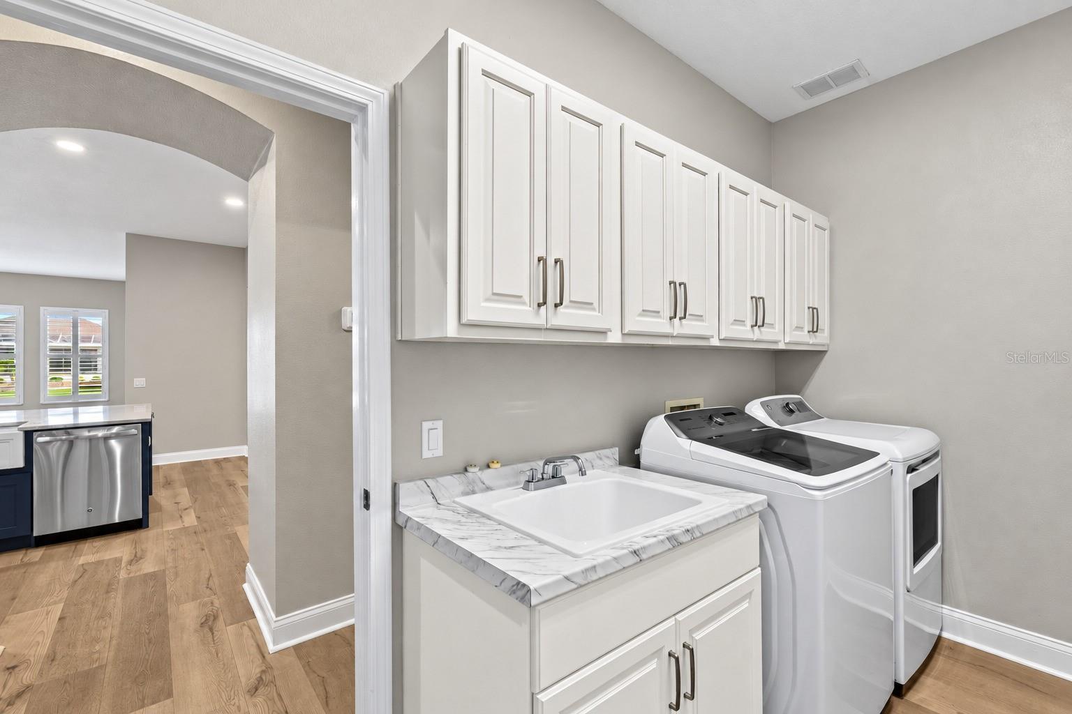 603 ISLEBAY DR — photo 55