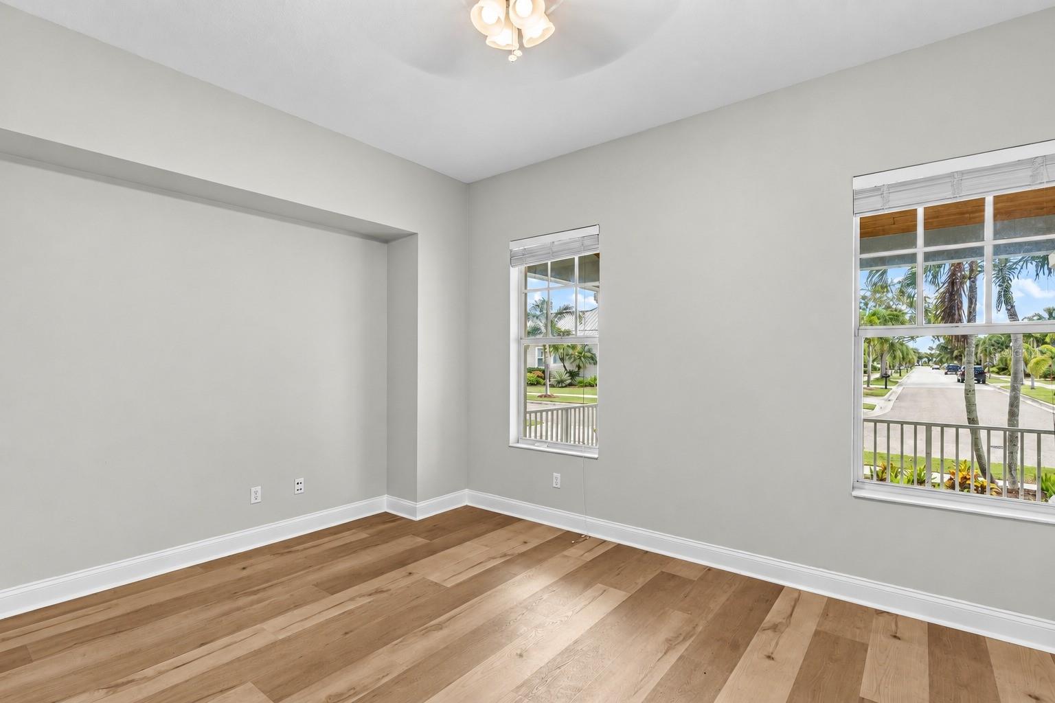 603 ISLEBAY DR — photo 13