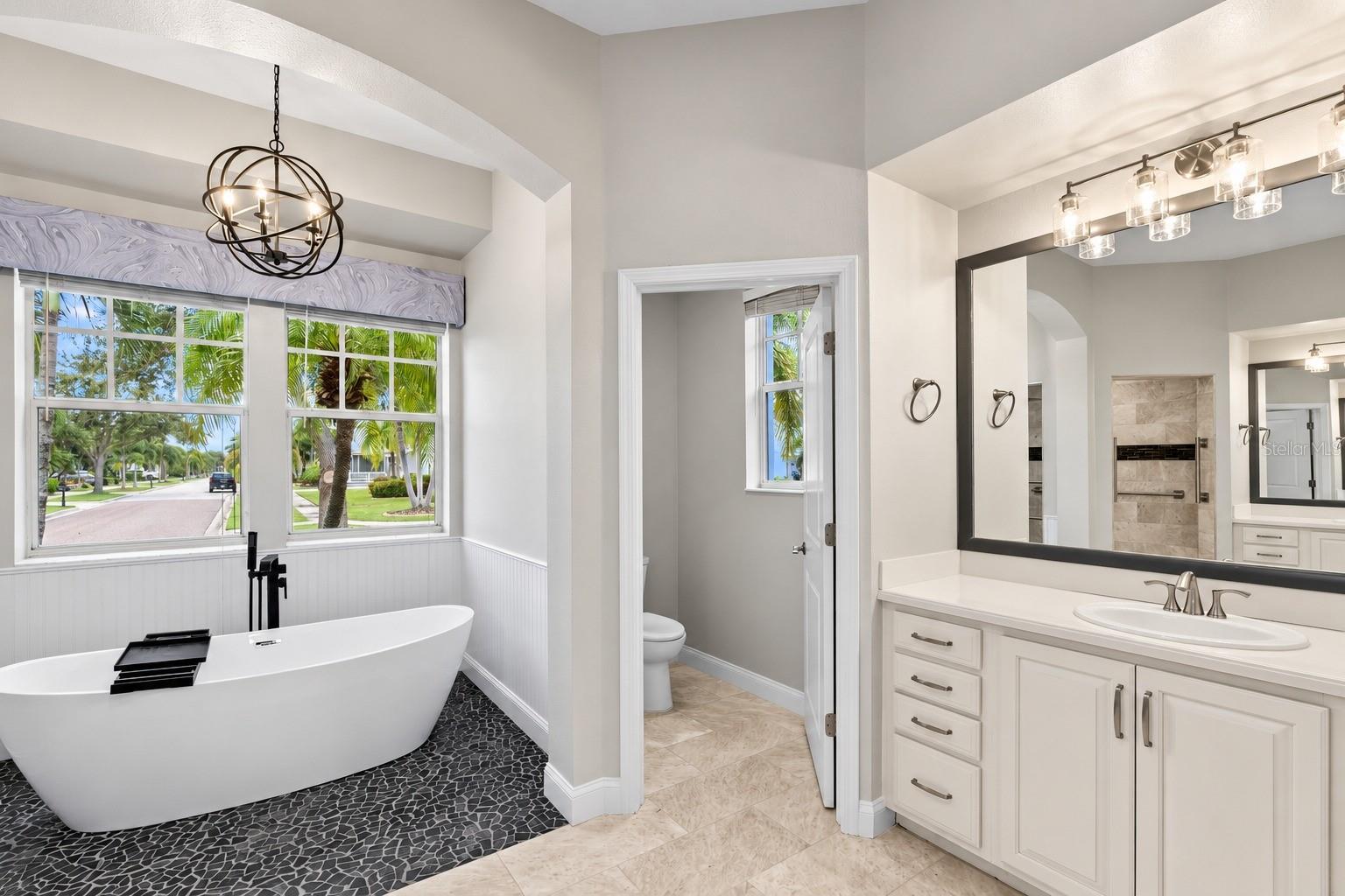 603 ISLEBAY DR — photo 42