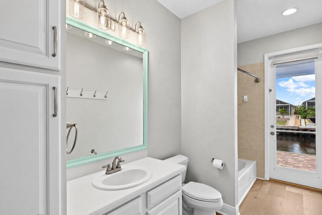 603 ISLEBAY DR — photo 47