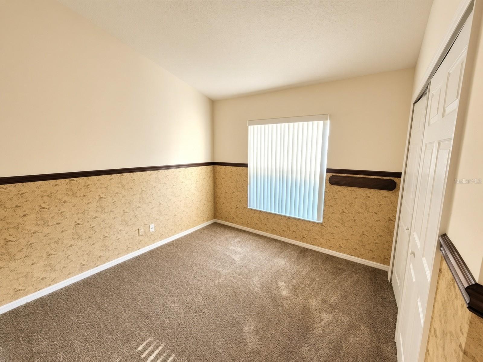 1820 S RIDGE DR — photo 16