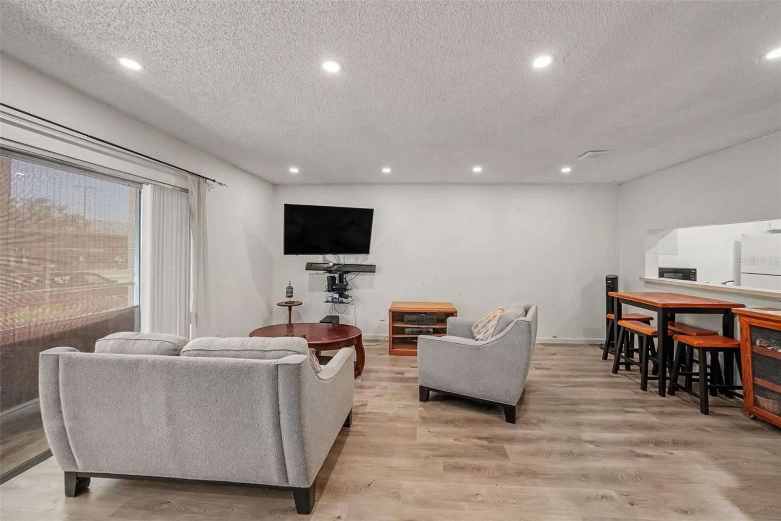 2585 COUNTRYSIDE BLVD #4108 — photo 6