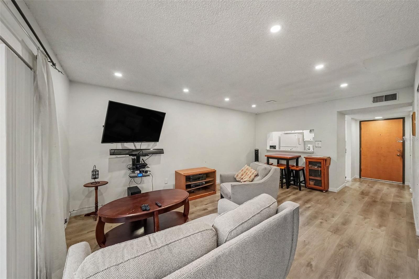 2585 COUNTRYSIDE BLVD #4108 — photo 5