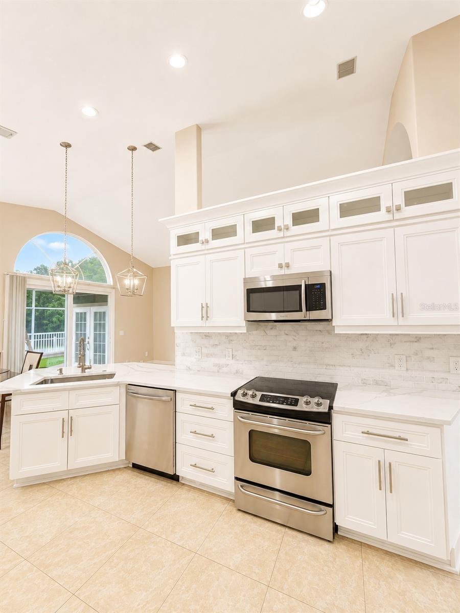 6518 APPALOOSA DR — photo 15