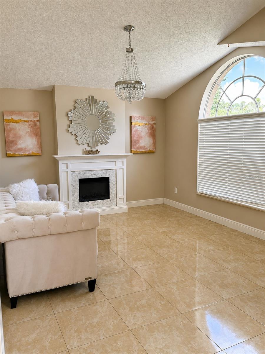 6518 APPALOOSA DR — photo 6