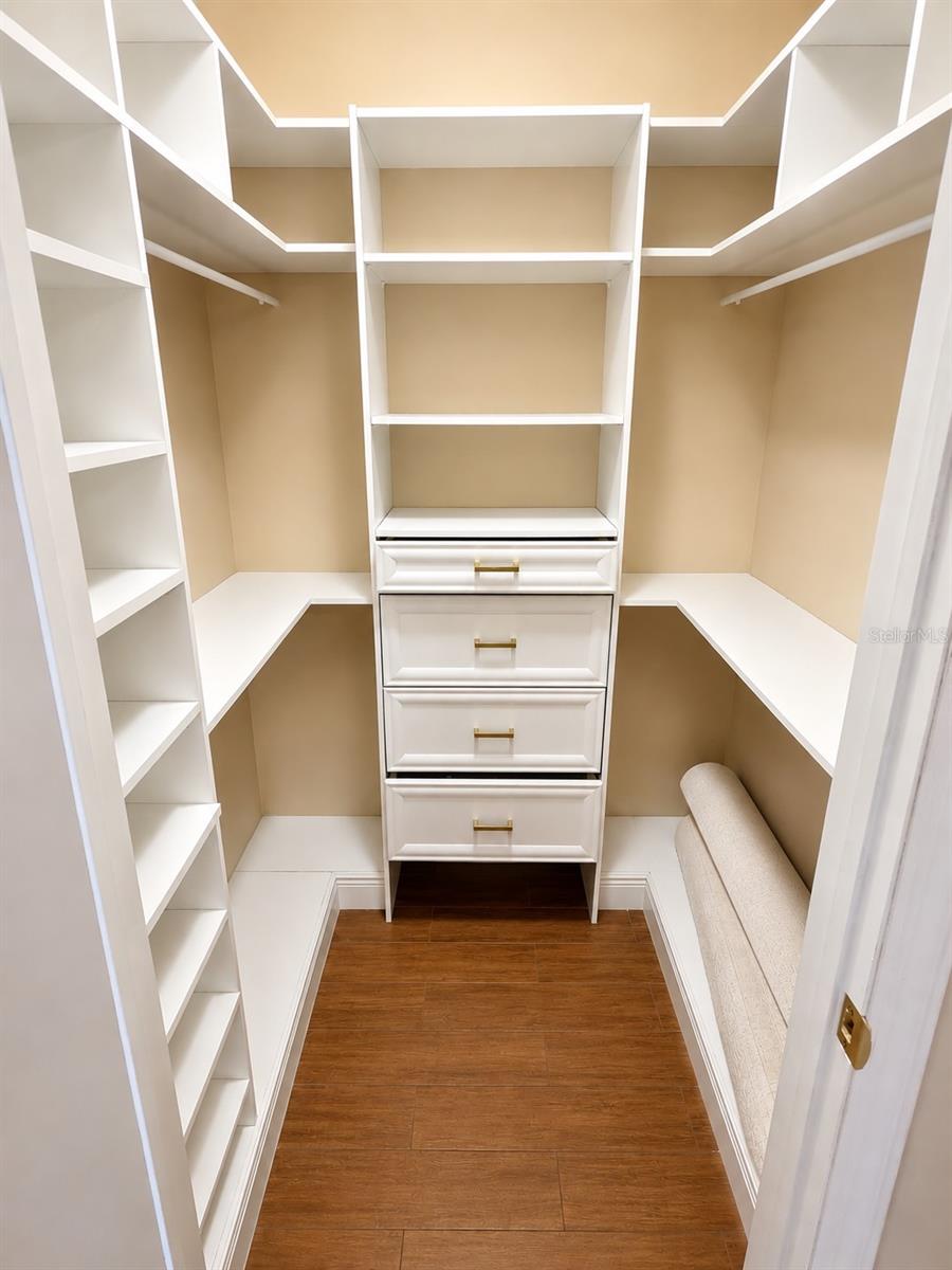 6518 APPALOOSA DR — photo 28