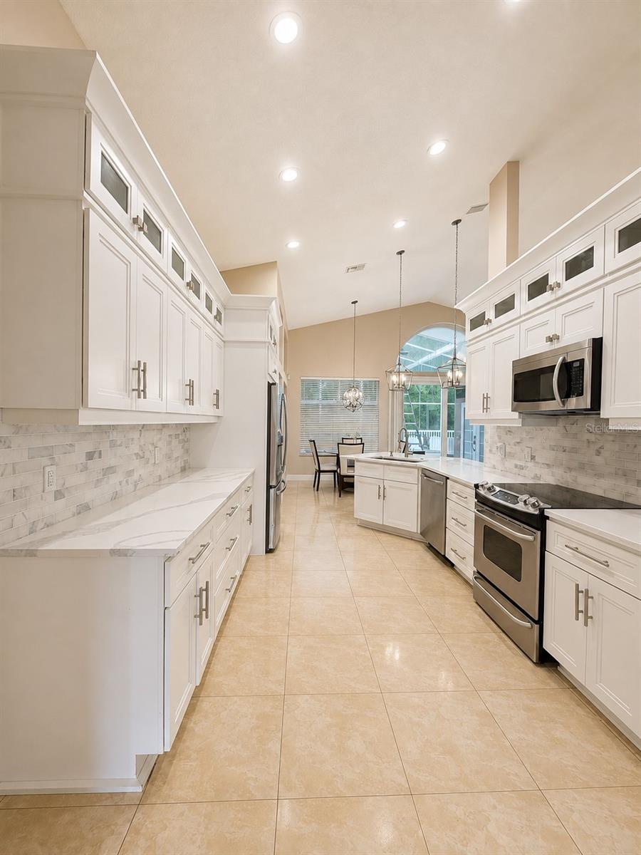 6518 APPALOOSA DR — photo 17