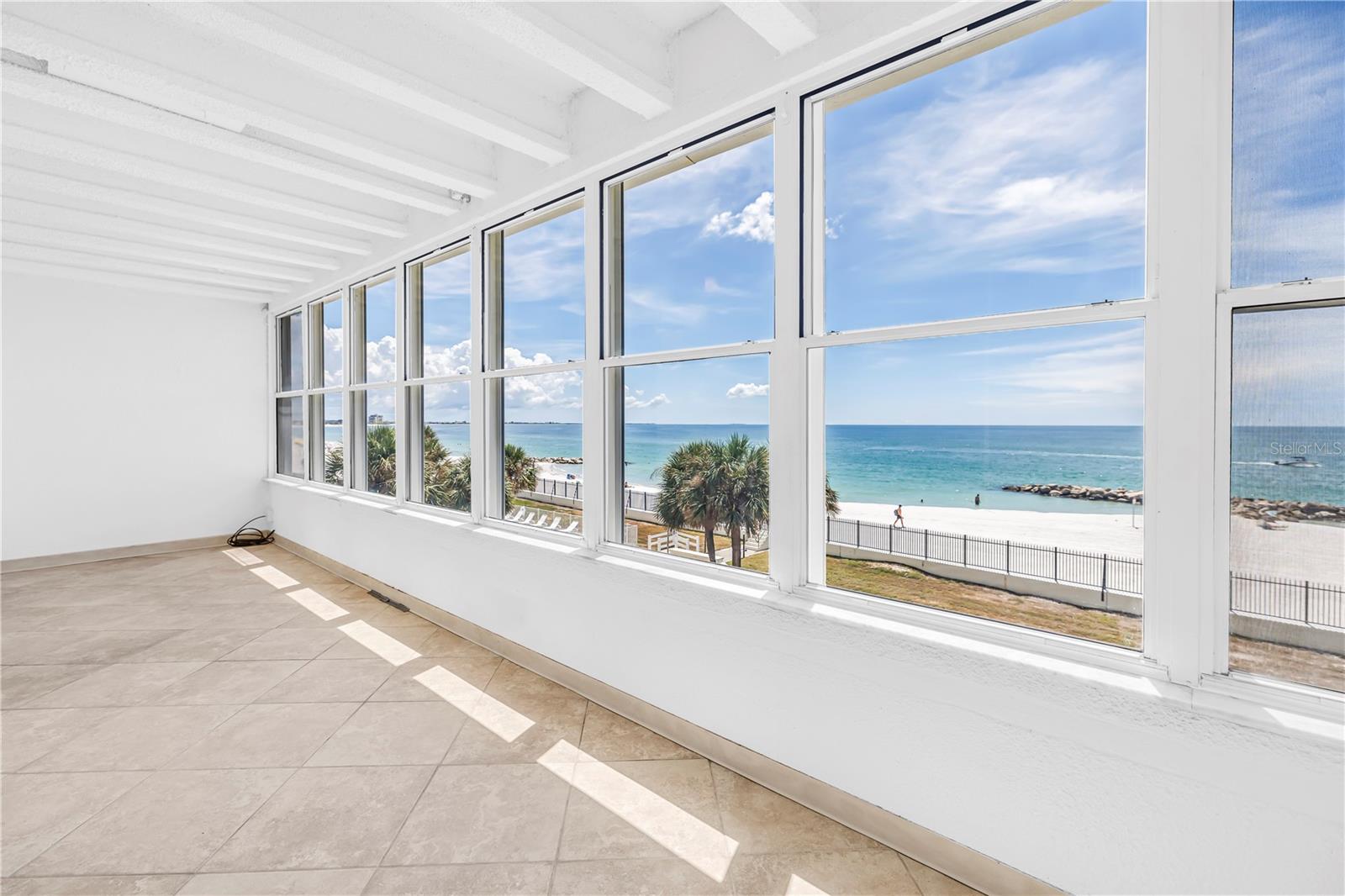 7000 BEACH PLZ #307 — photo 4