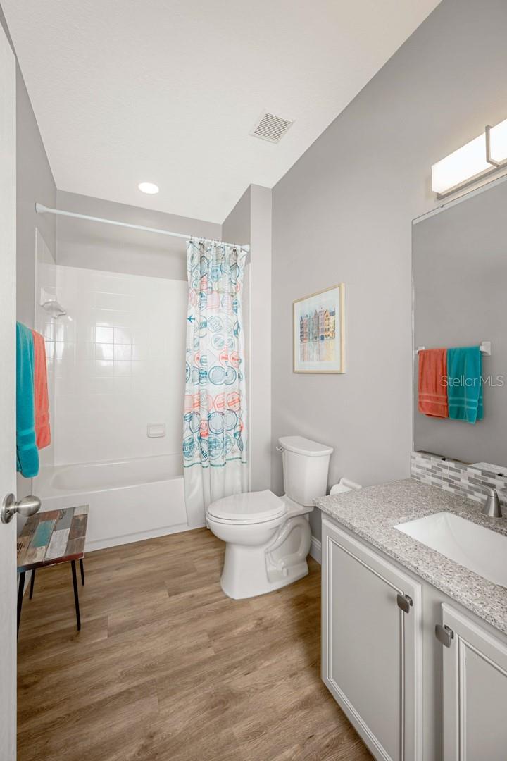 5911 PHOEBENEST DR — photo 17
