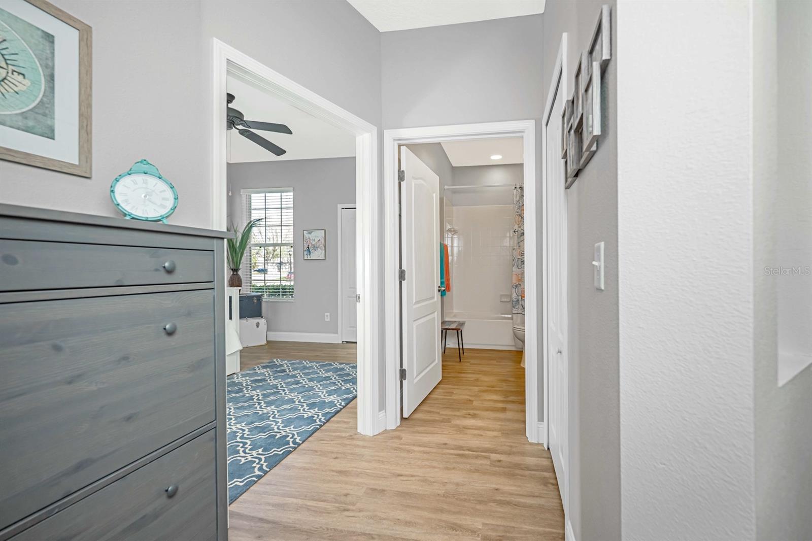 5911 PHOEBENEST DR — photo 12