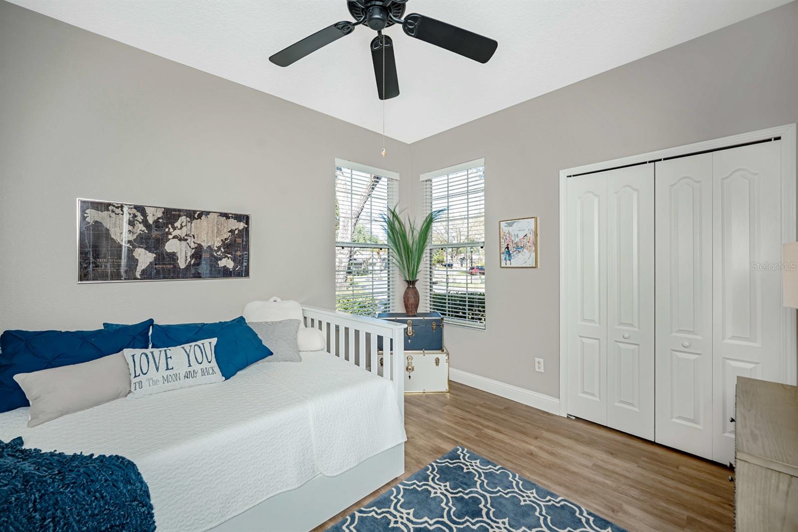5911 PHOEBENEST DR — photo 14