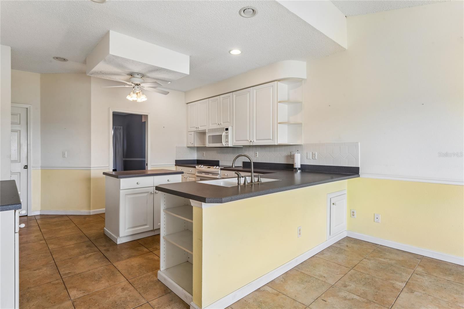 2336 E DEL WEBB BLVD — photo 11