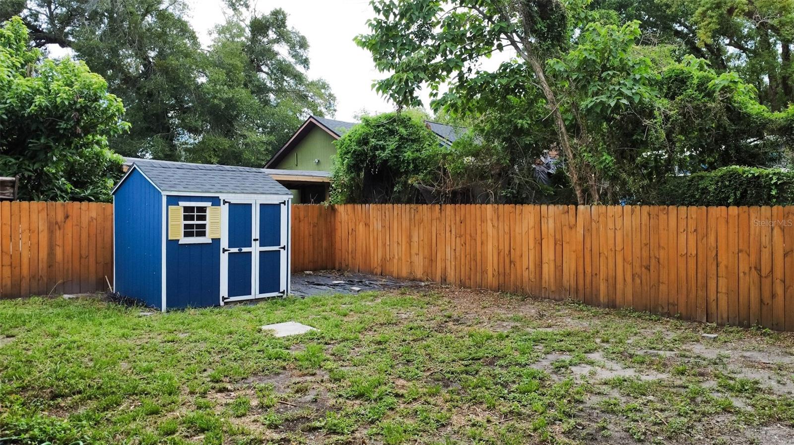 8212 N 14TH ST — photo 32