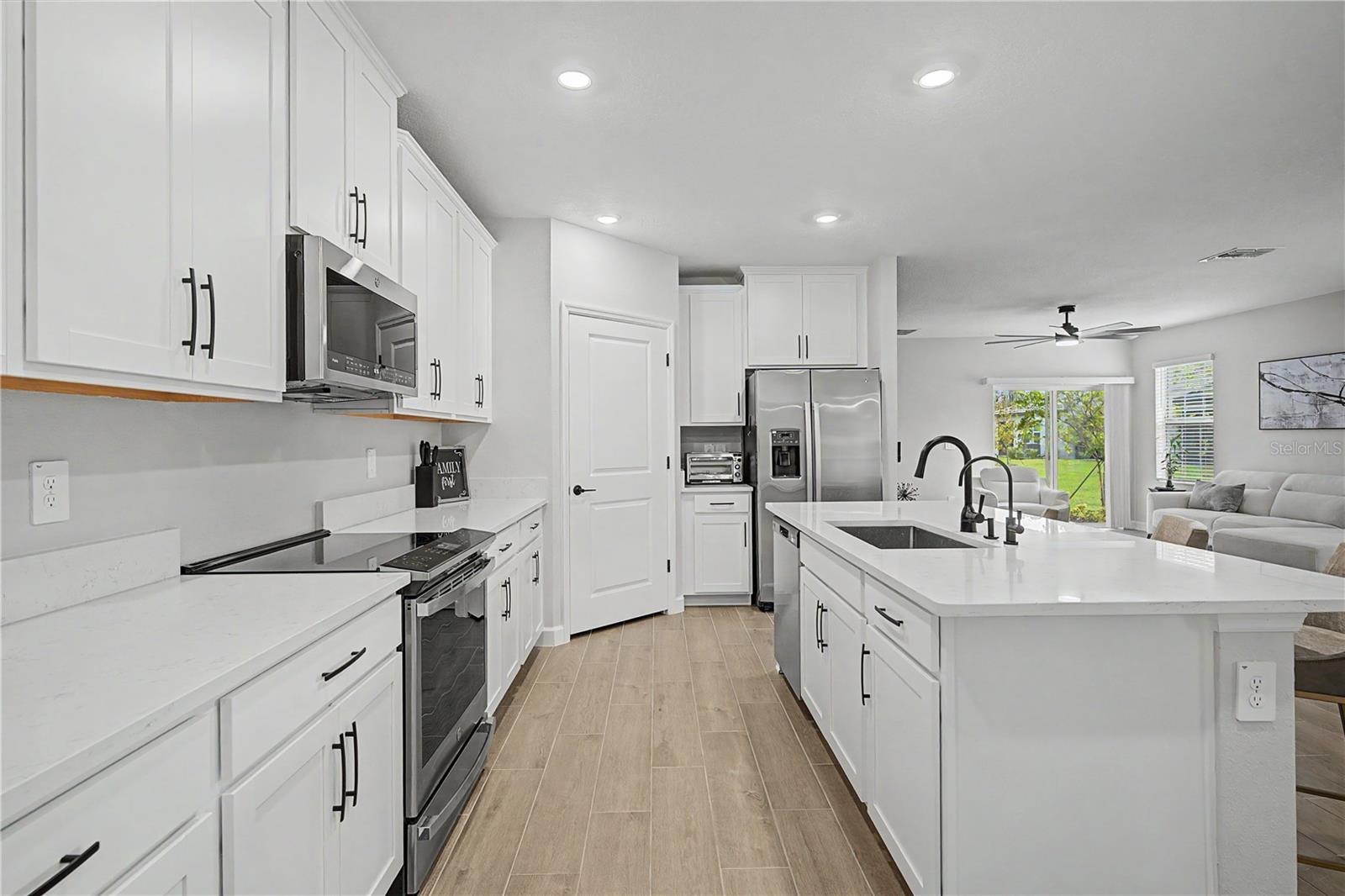 10906 RUSTIC EVE CT — photo 8