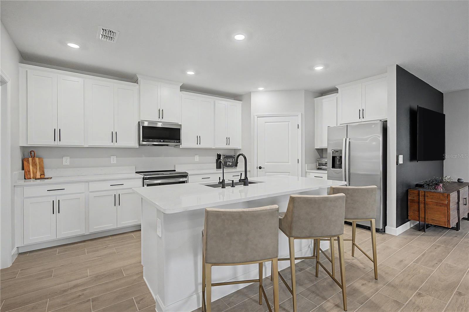 10906 RUSTIC EVE CT — photo 9