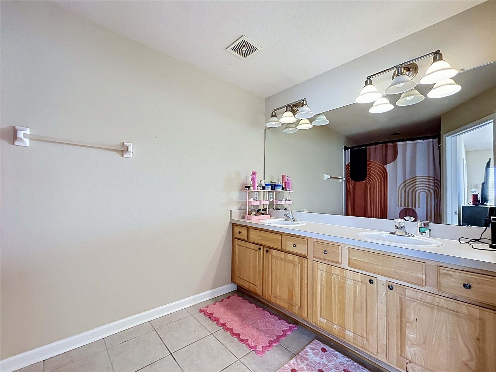 4842 BARNSTEAD DR — photo 22