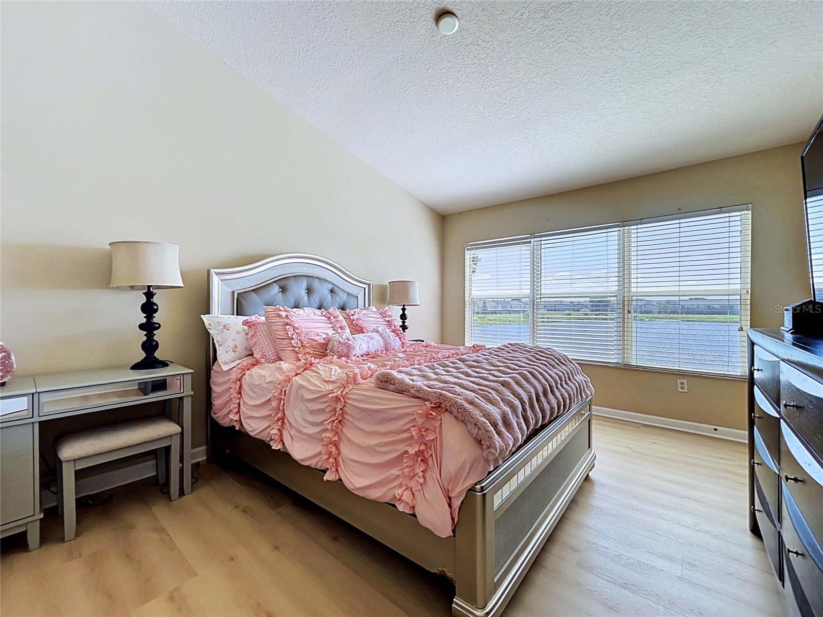 4842 BARNSTEAD DR — photo 20