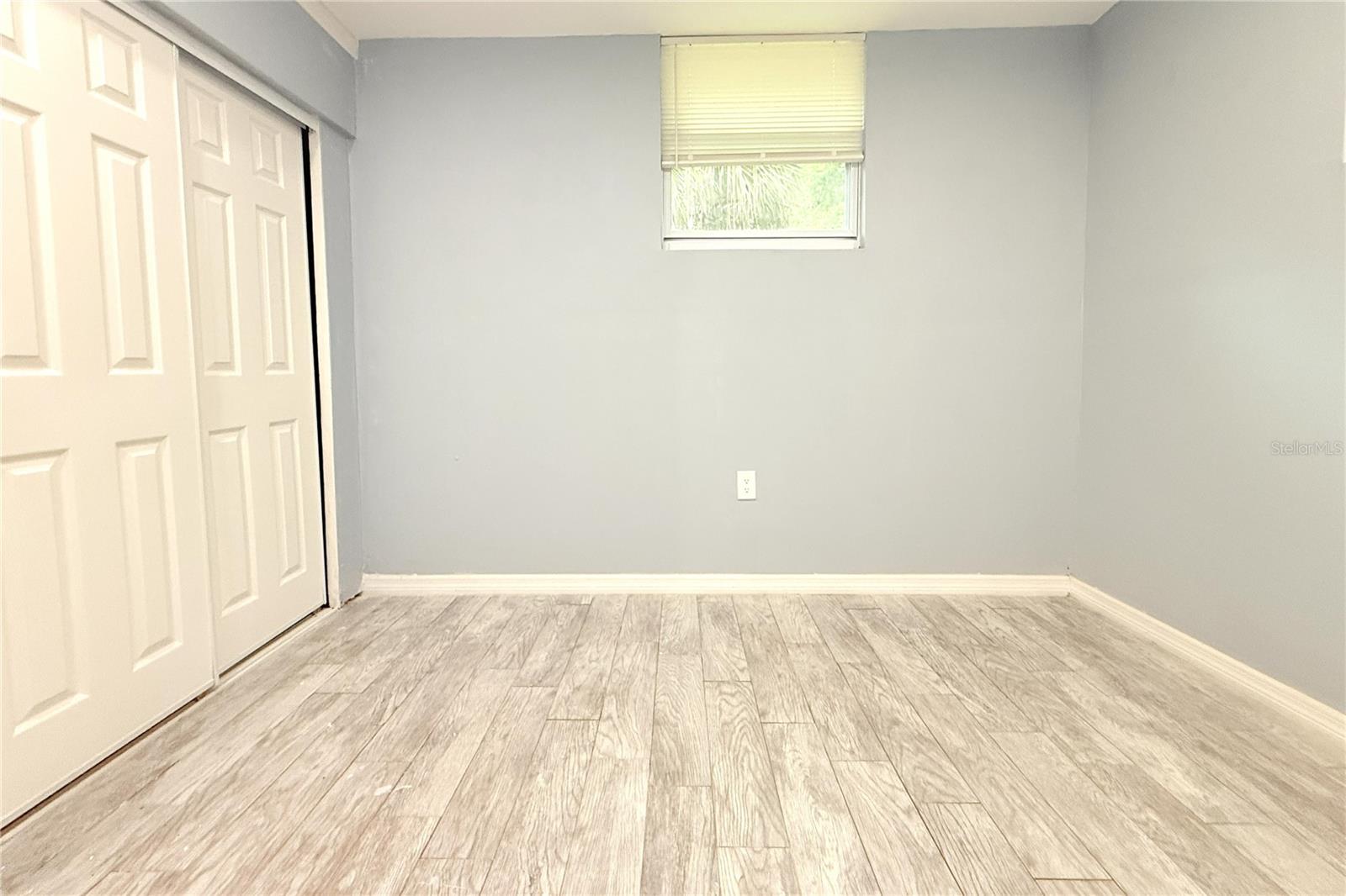 6934 AZLEE AVE — photo 25