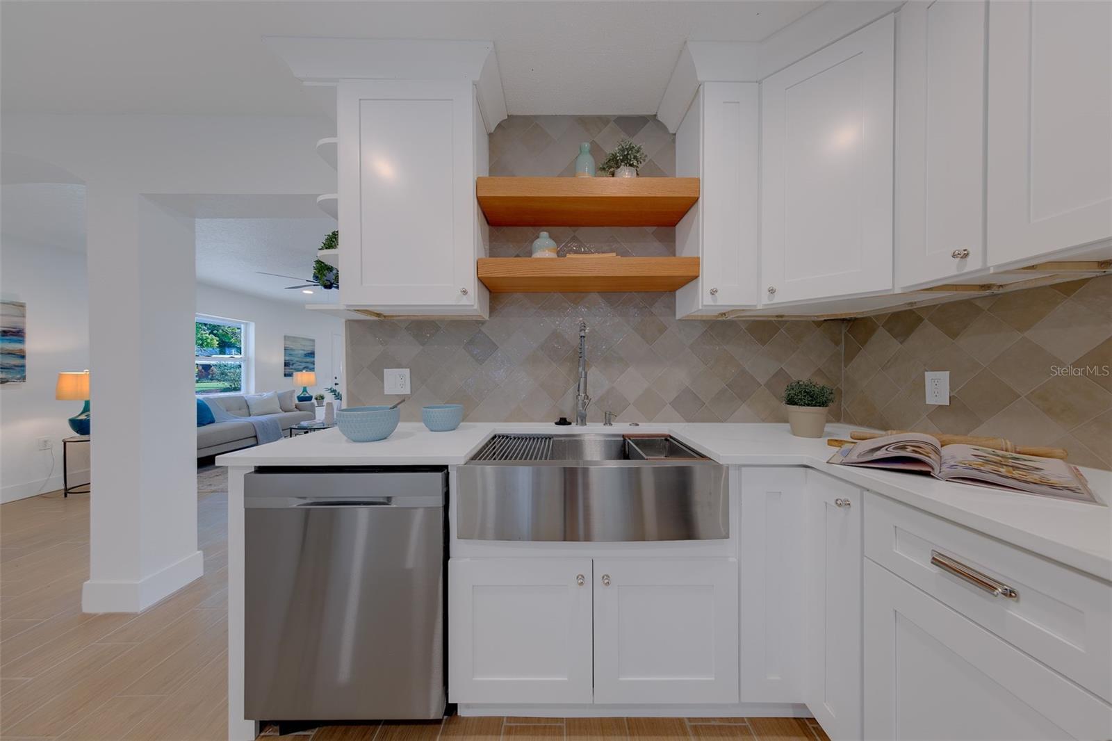 8122 LARK ST — photo 15
