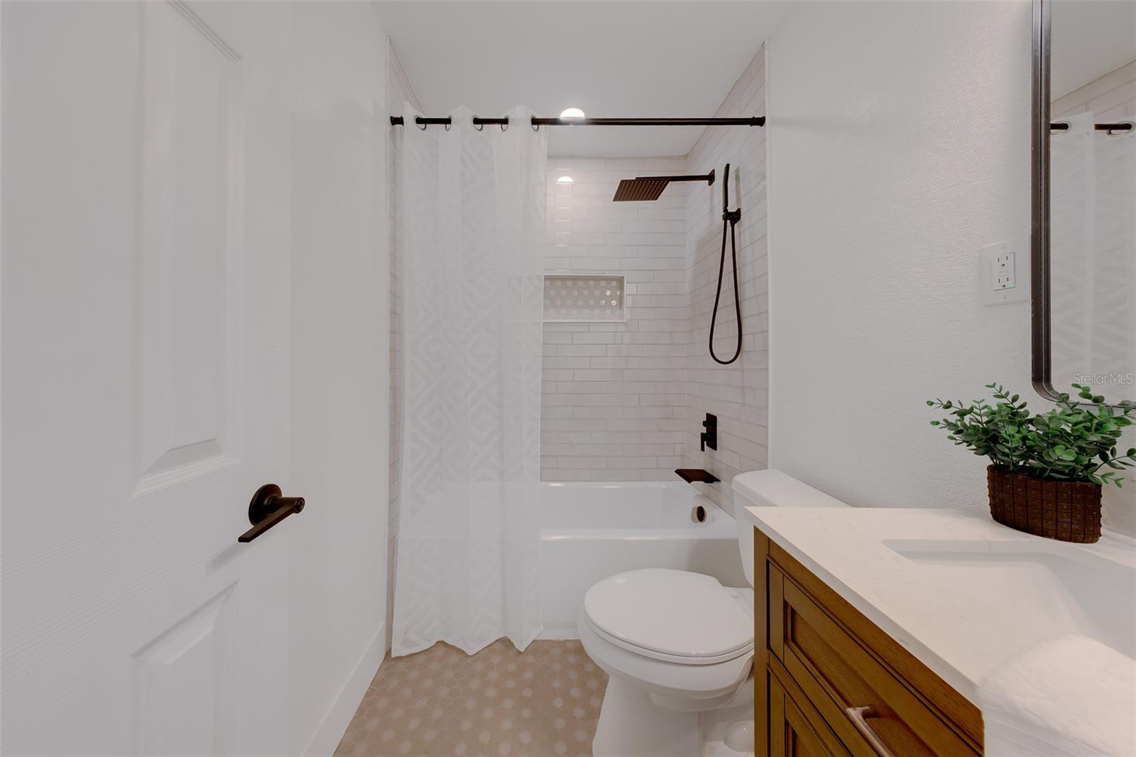 8122 LARK ST — photo 25