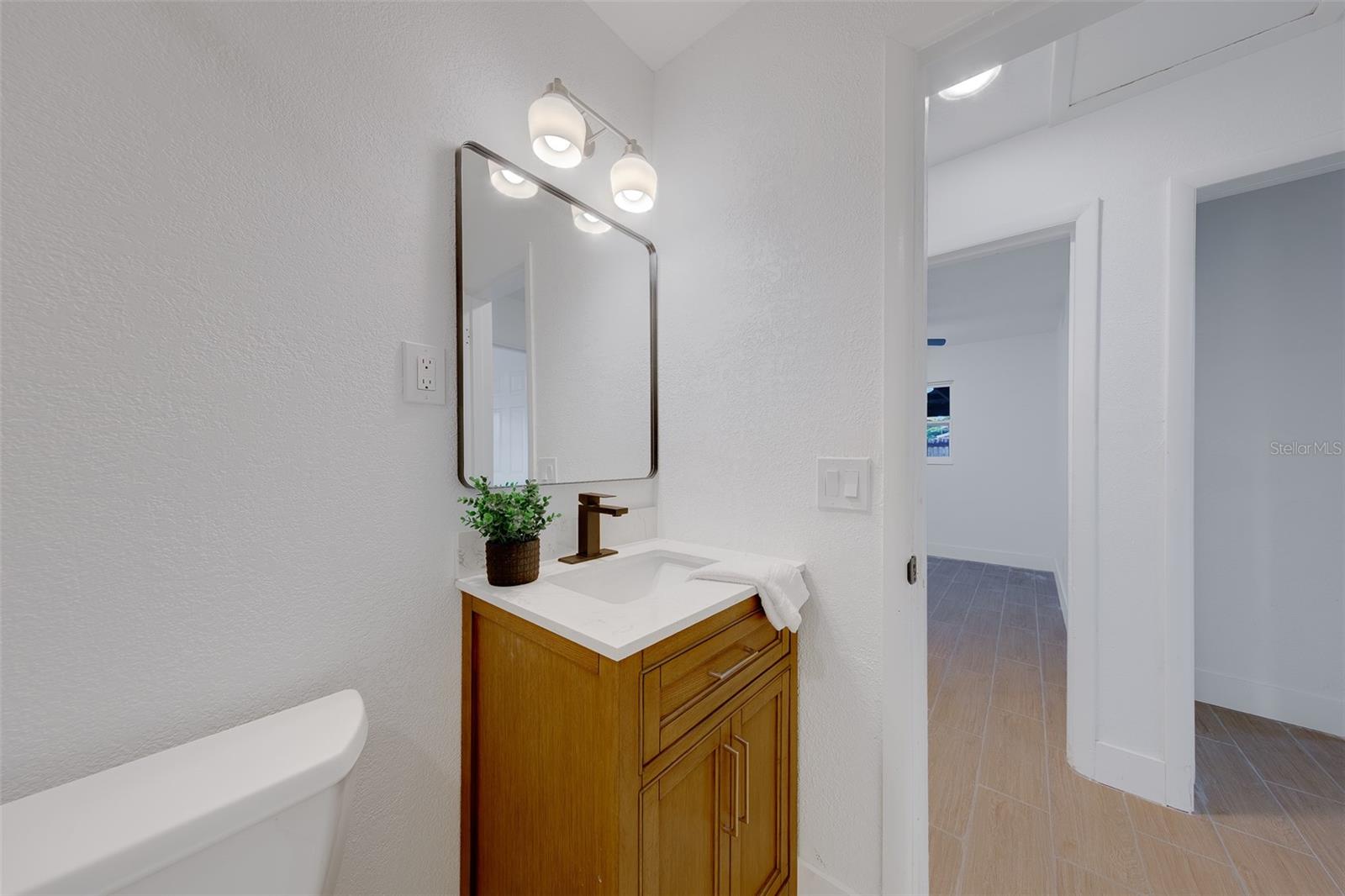 8122 LARK ST — photo 27