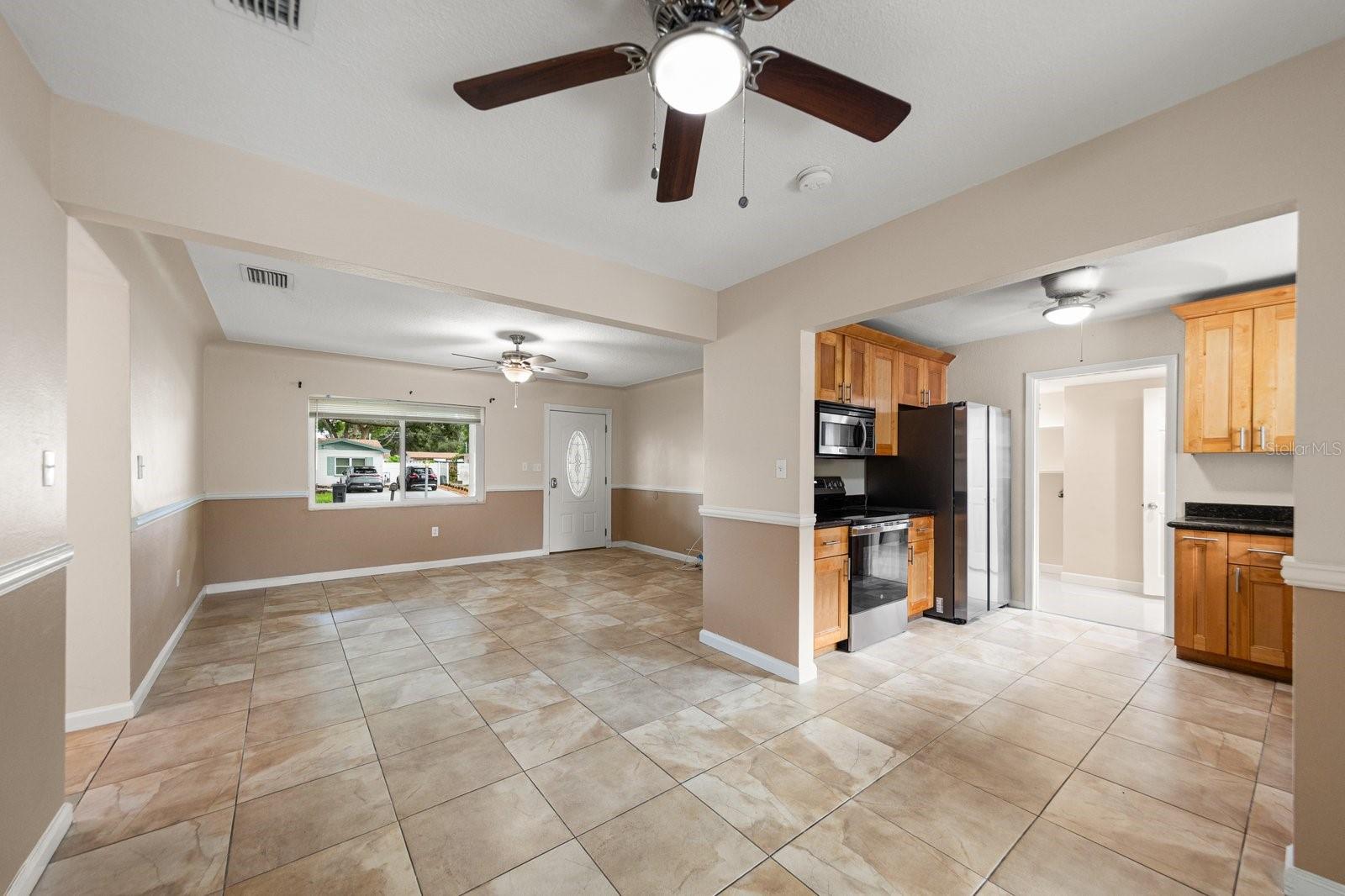 3531 FLORAL DR SE — photo 8