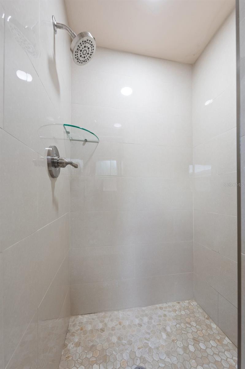 3531 FLORAL DR SE — photo 27
