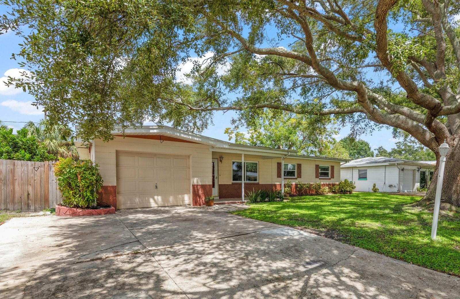 3531 FLORAL DR SE — photo 2