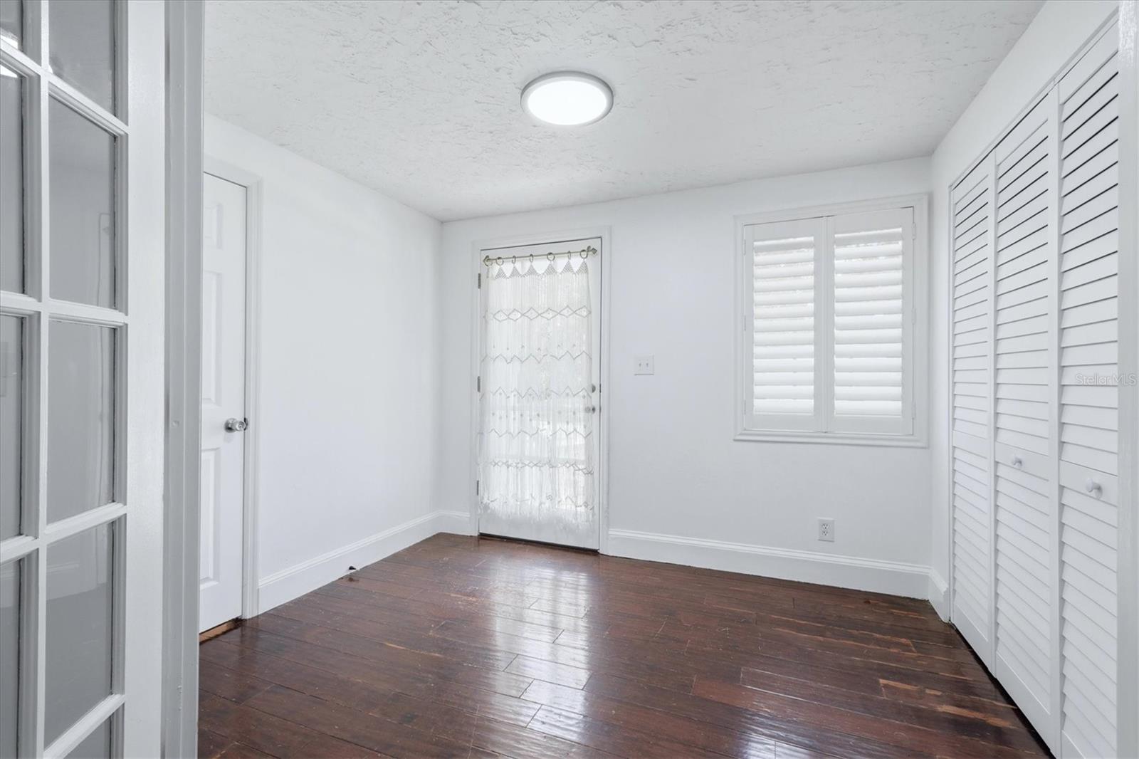 2520 HUNTINGTON AVE — photo 21