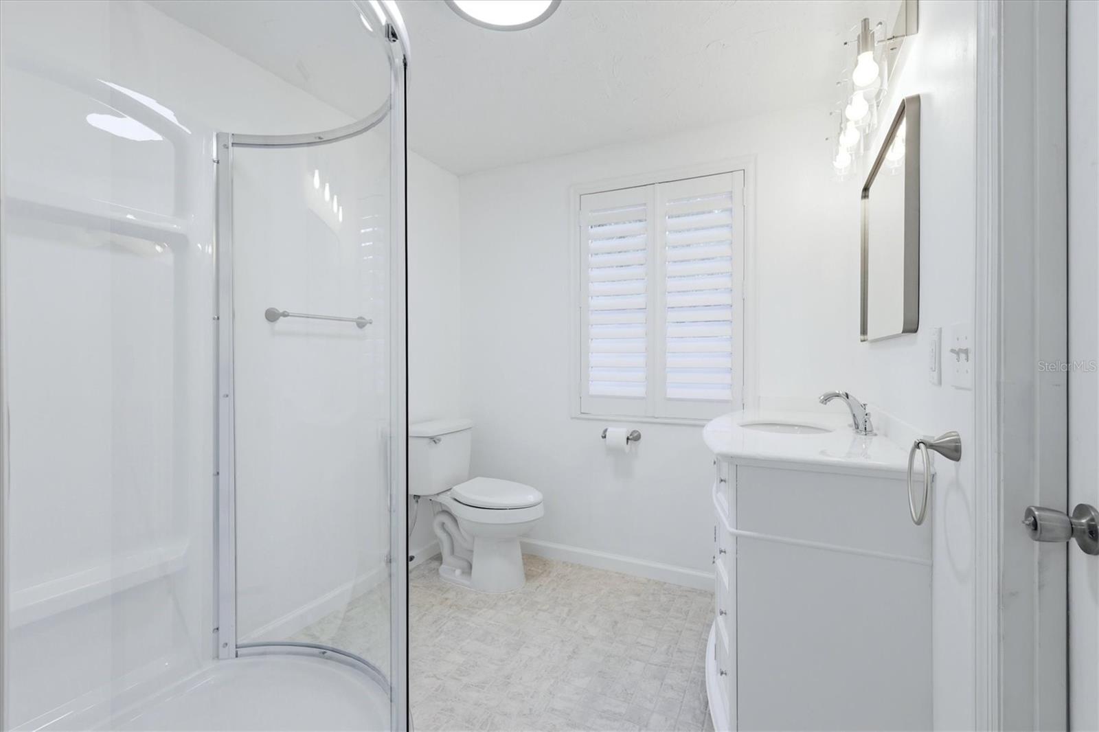 2520 HUNTINGTON AVE — photo 16