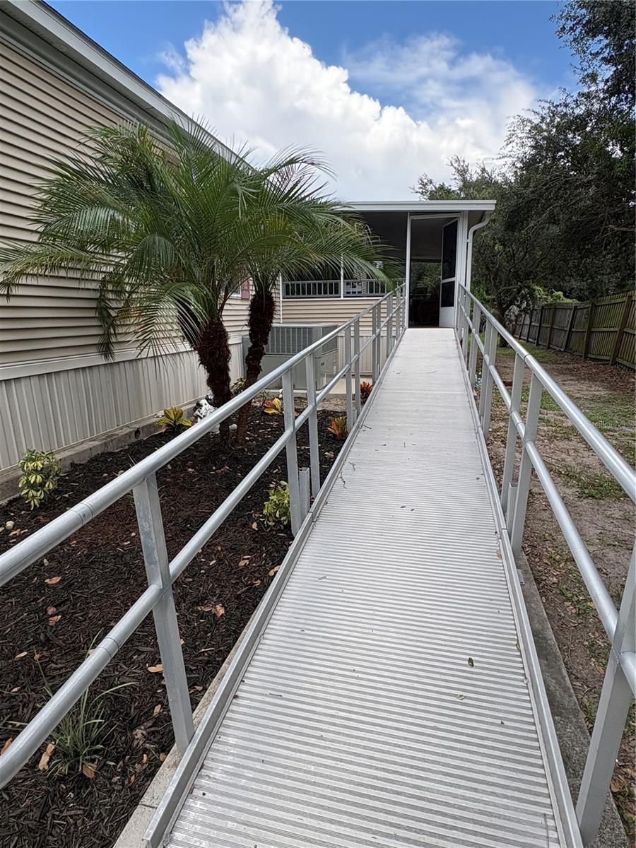 7310 RIVERVIEW DR — photo 51