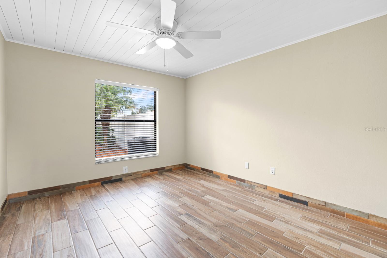 1205 MOHRLAKE DR — photo 19