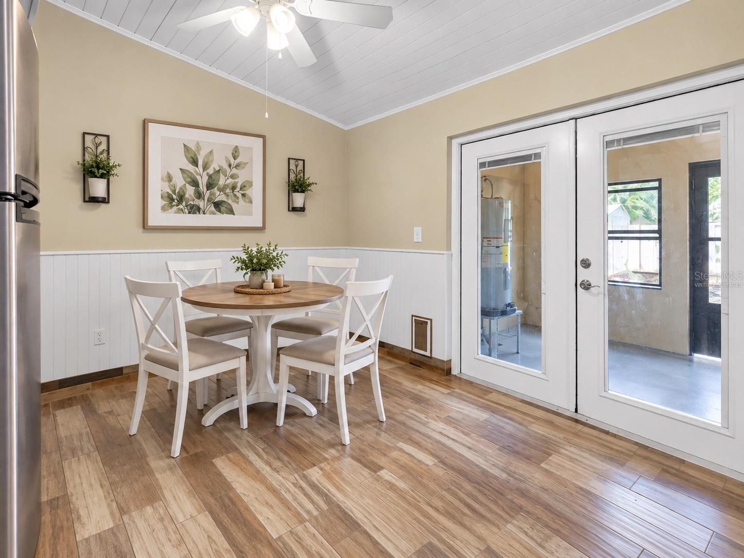 1205 MOHRLAKE DR — photo 10