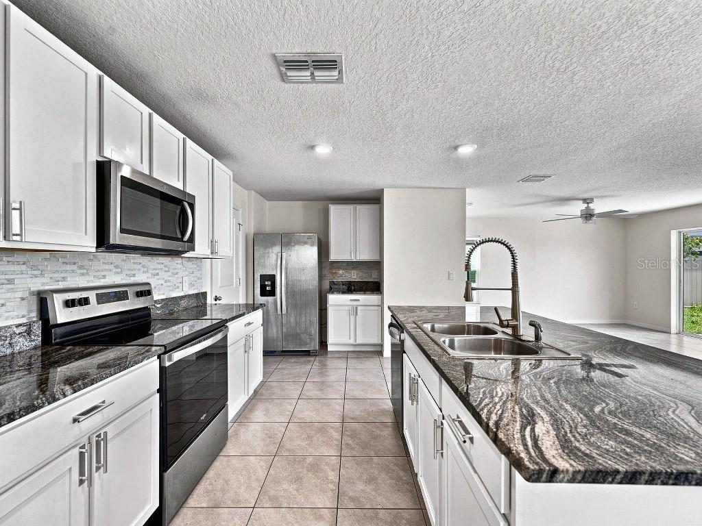 2951 ROCK SOUND ST — photo 24
