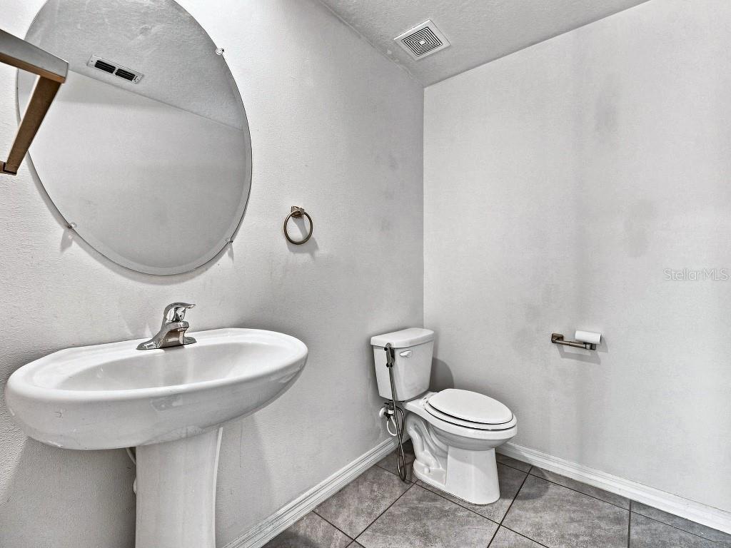 2951 ROCK SOUND ST — photo 43