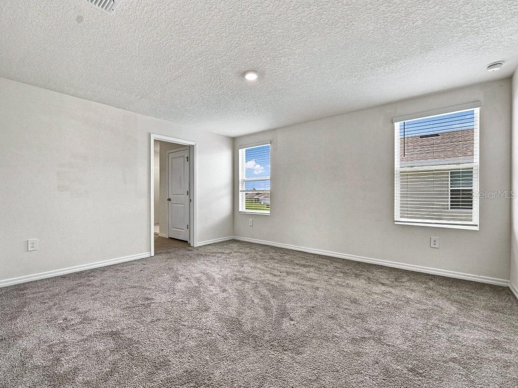 2951 ROCK SOUND ST — photo 37