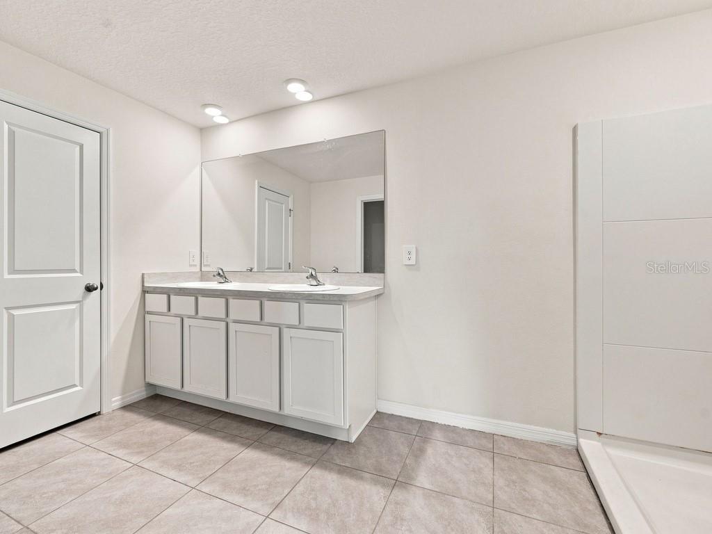 2951 ROCK SOUND ST — photo 44