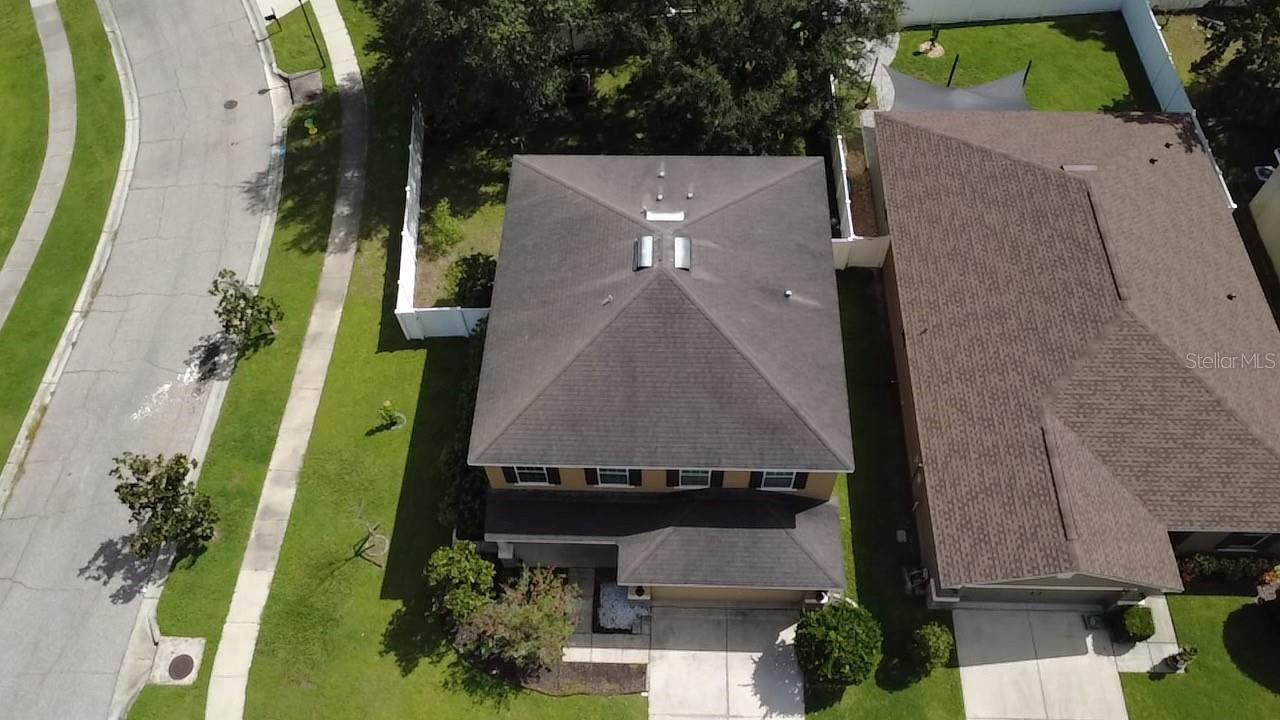 8309 TIDAL BREEZE DR — photo 21