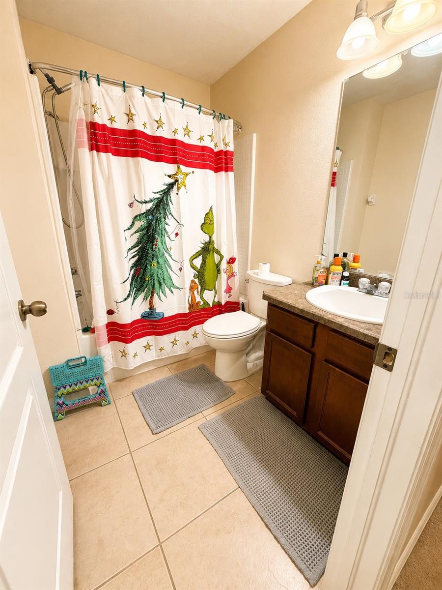 8309 TIDAL BREEZE DR — photo 16
