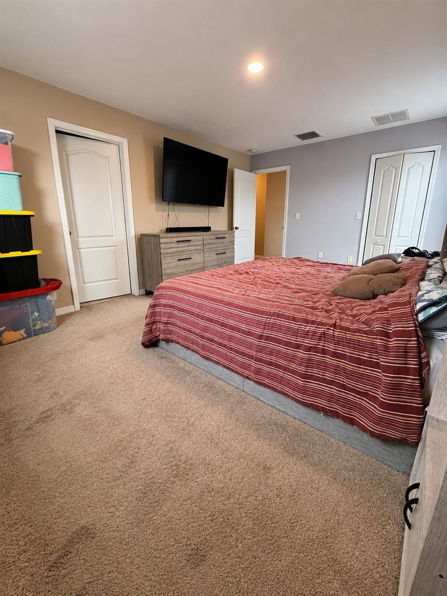 8309 TIDAL BREEZE DR — photo 9